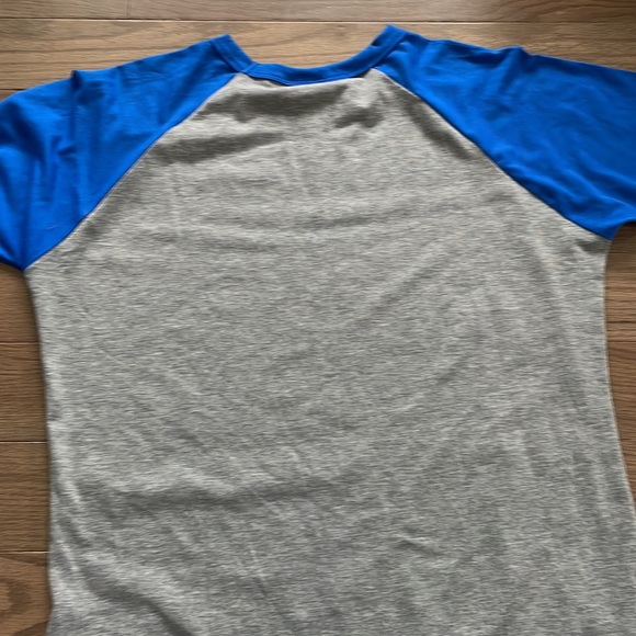 LulaRoe Baseball Tee- Randy - Picture 4 of 5